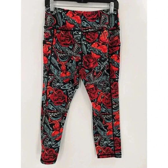Constantly Varied Gear CVG RETIRED Tattoo Red Rose Capri Crossfit Leggings LARGE - Picture 2 of 9